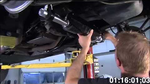 Steeroids installation on early Mustang