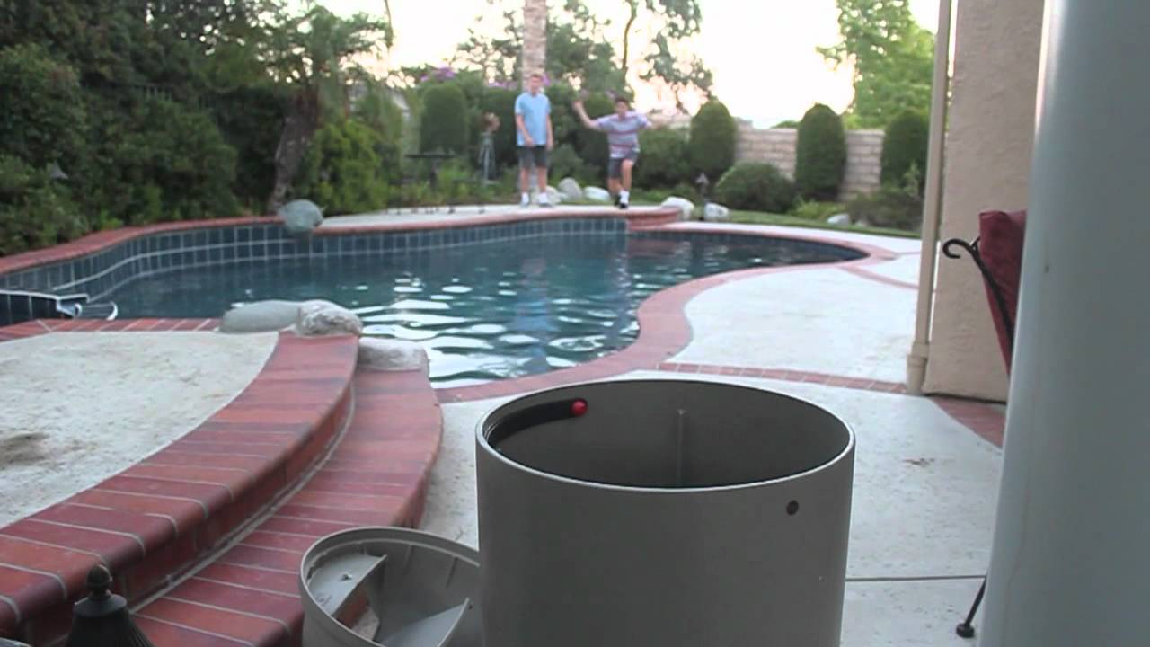 We like to throw shit (Stardooh)