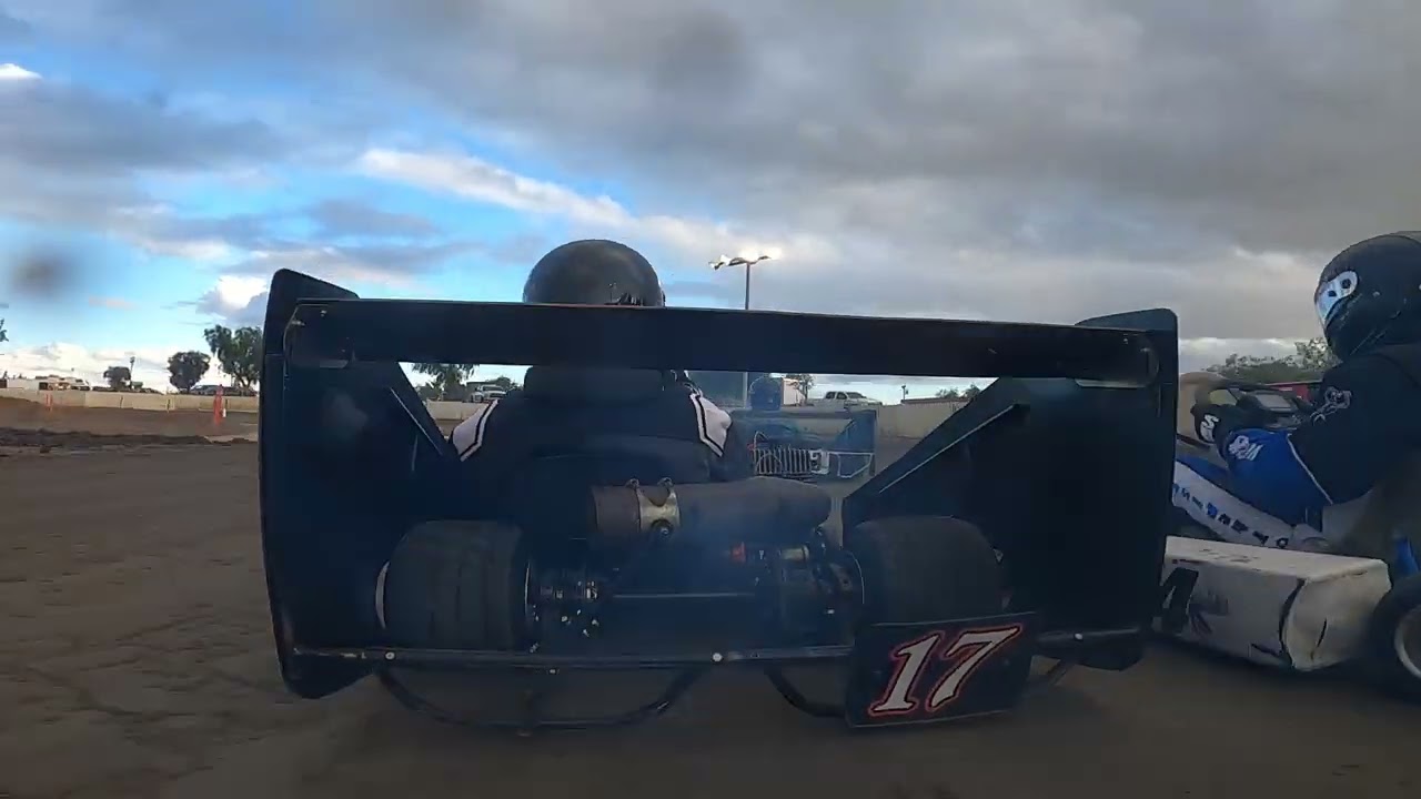 So cal dirt karters Perris flat track group B heat race #1