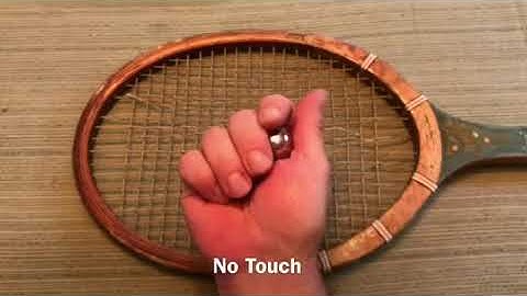 Palm Spinning contact juggling with small spheres