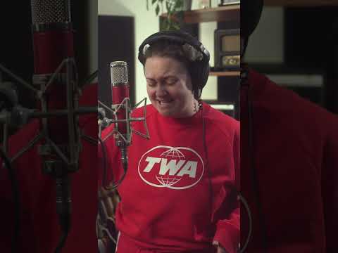 Suzy Jones - Mansplaining [Sung Live - Vertical]