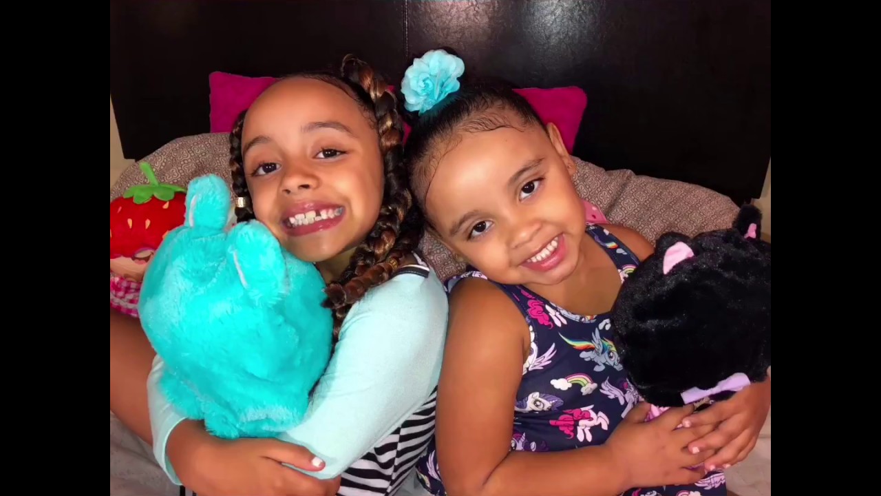 Kay and Kin - FLIPZEE GIRLS