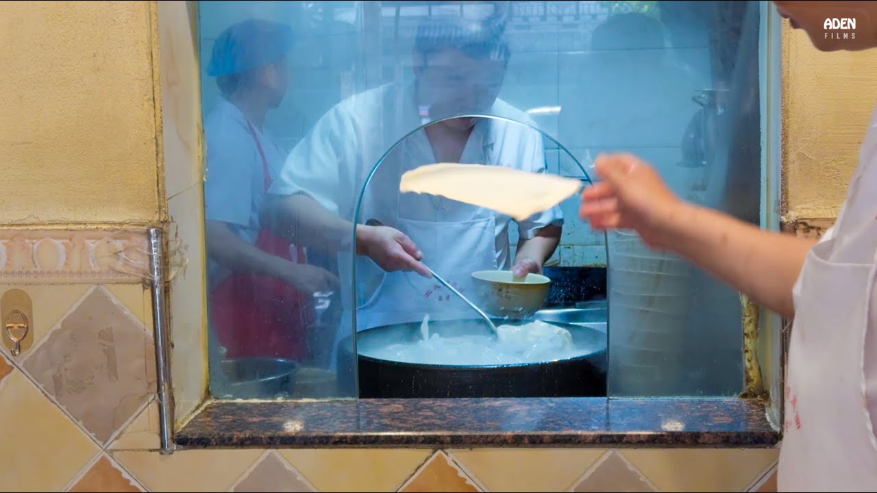 $2 vs $18 vs $50 - Michelin rated Chinese Food in Chengdu Sichuan