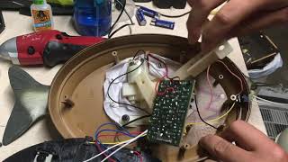 How to do basic repairs on a 2 motor mechanism singing fish