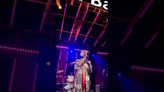 An All-Powerful Performance Of Breathe Me At - Team Sia