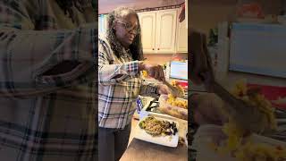 Platting the hubby cabbage #softspoken  #myraharris #cookwithmyra
