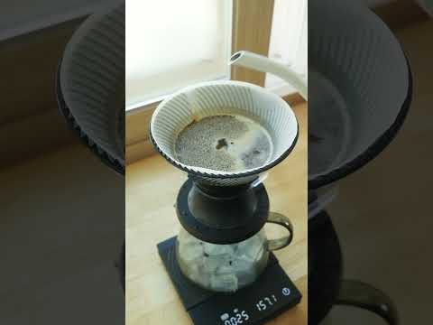 무더위에 만사 귀찮을 때 하는 추출 방법 #홈카페 #커피 #handdrip #handdripcoffee #shortsvideo #homecafe #coffee