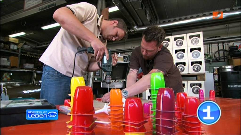 Lampe Mit Joghurtbechern Basteln