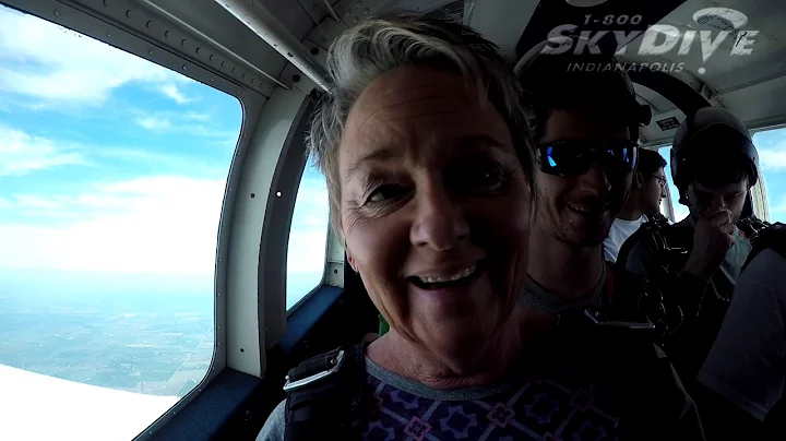 Paula Meece's Tandem skydive!