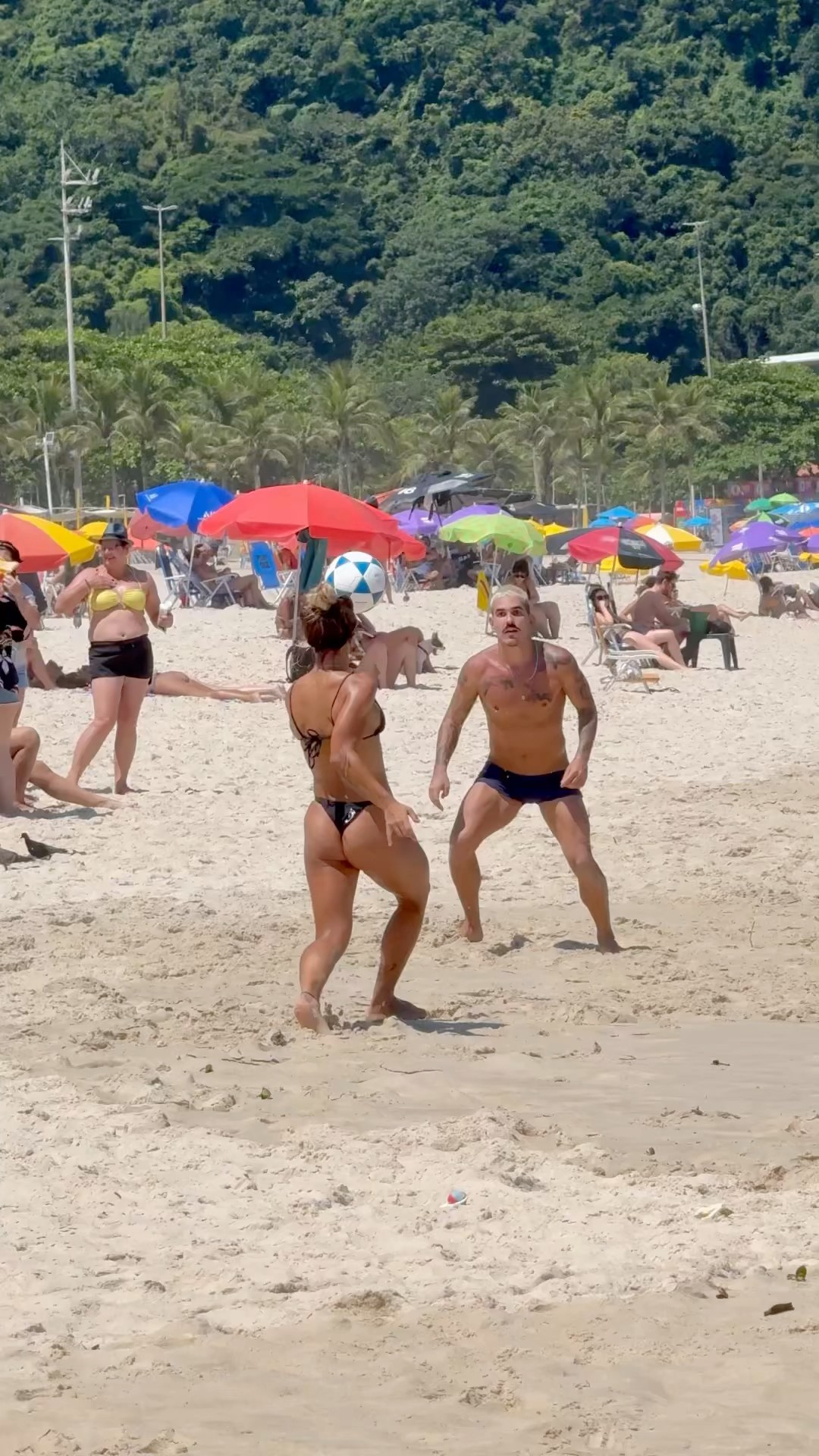 ?? Leme Beach Rio De Janeiro