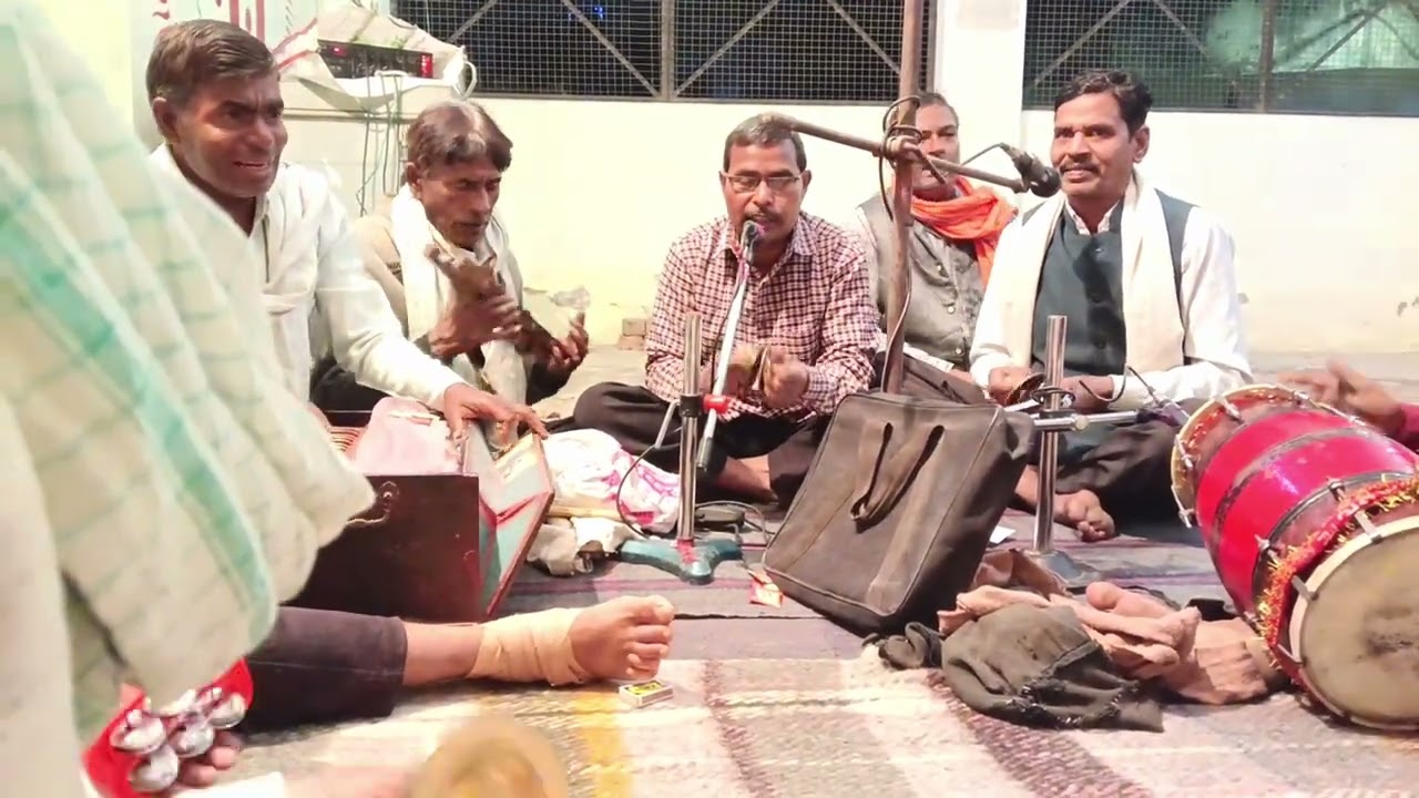 लाल रंगलालच करें हरा रंग चढ़ जाए  राम