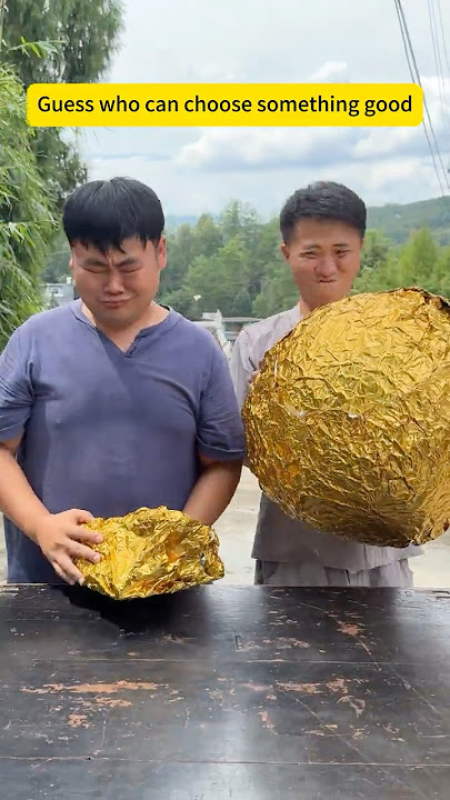 Guess which one is the good stuff😂 #comedy