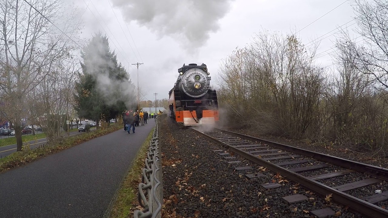 Portland Holiday Express SP4449 Backwards YouTube