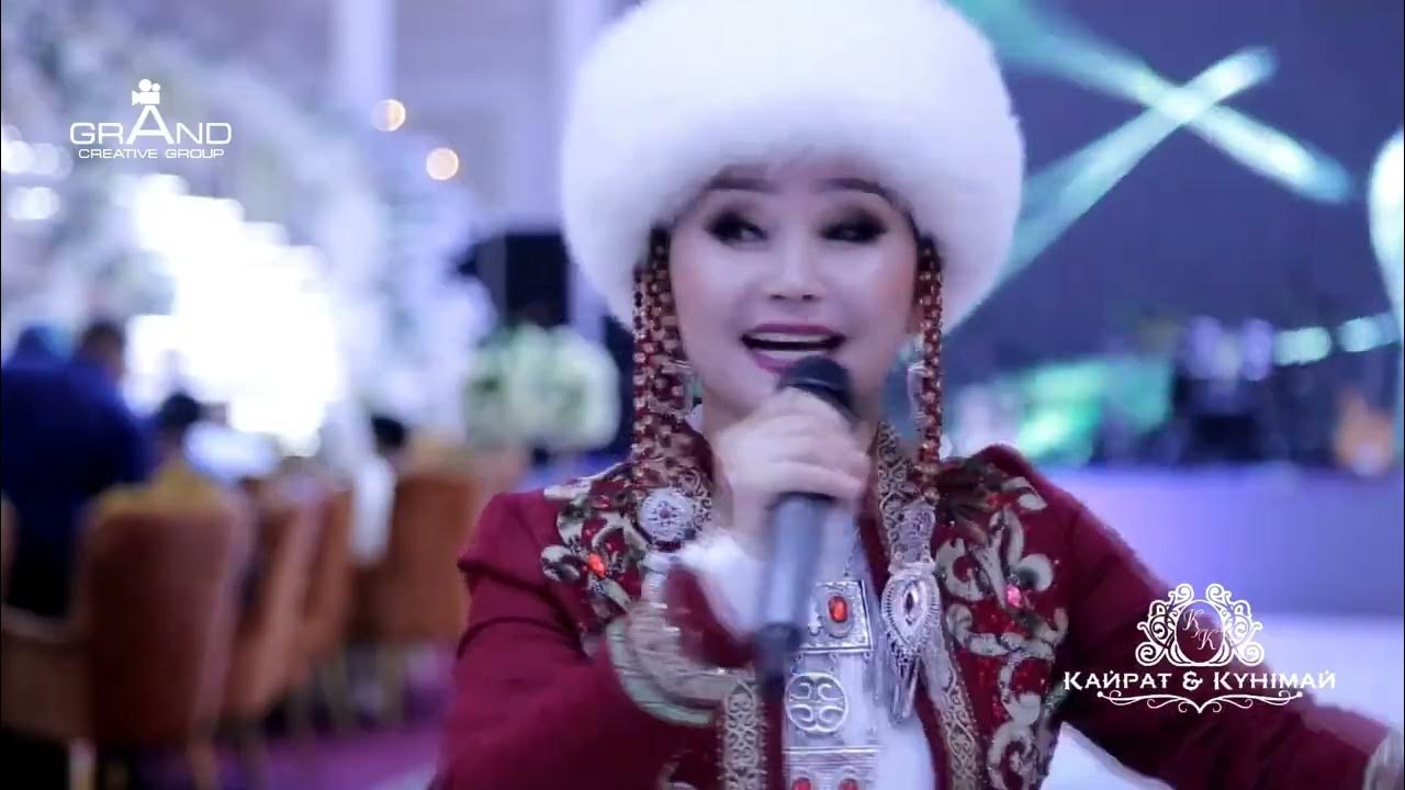 казахские песни петь. популярные песни в казахстане. парень казах поет.