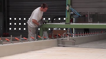 CLT Panel Production in Vacuum Press