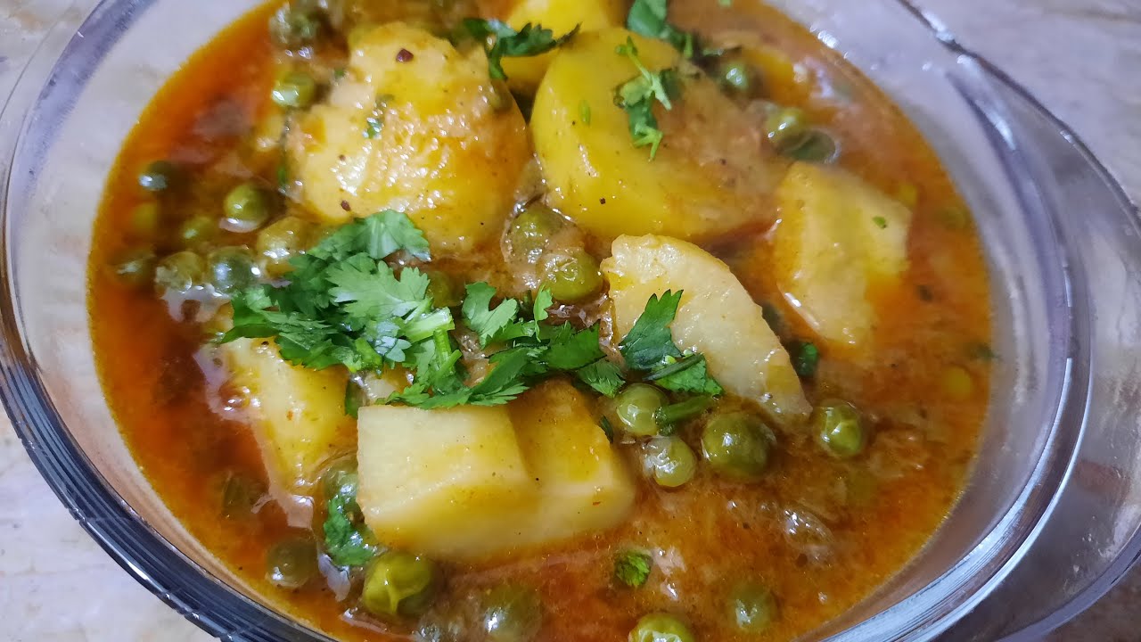 Aloo Mattar(Green Pea and Potato Curry) Recipe by My Kitchen YouTube