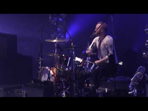 Coldplay - Death and all his friends - Live In Melbourne (HD)