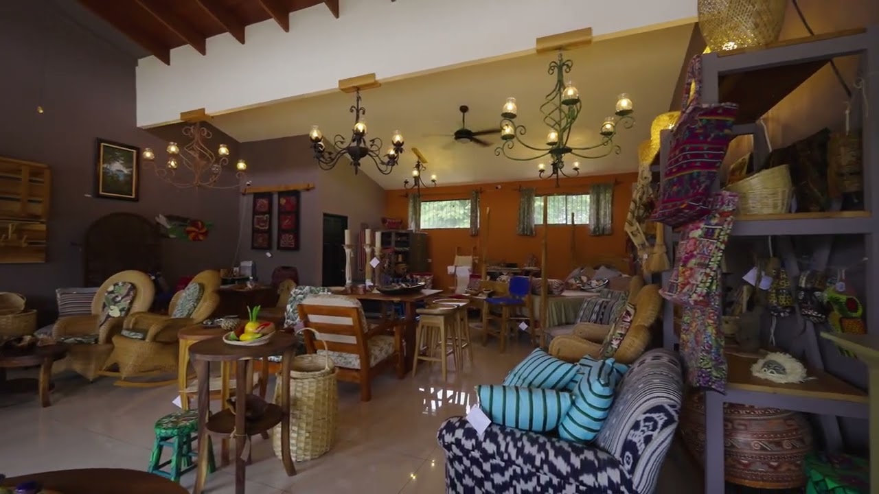 Custom Furniture Store in Costa Rica   Business Opportunity   RE/MAX Blue Ocean