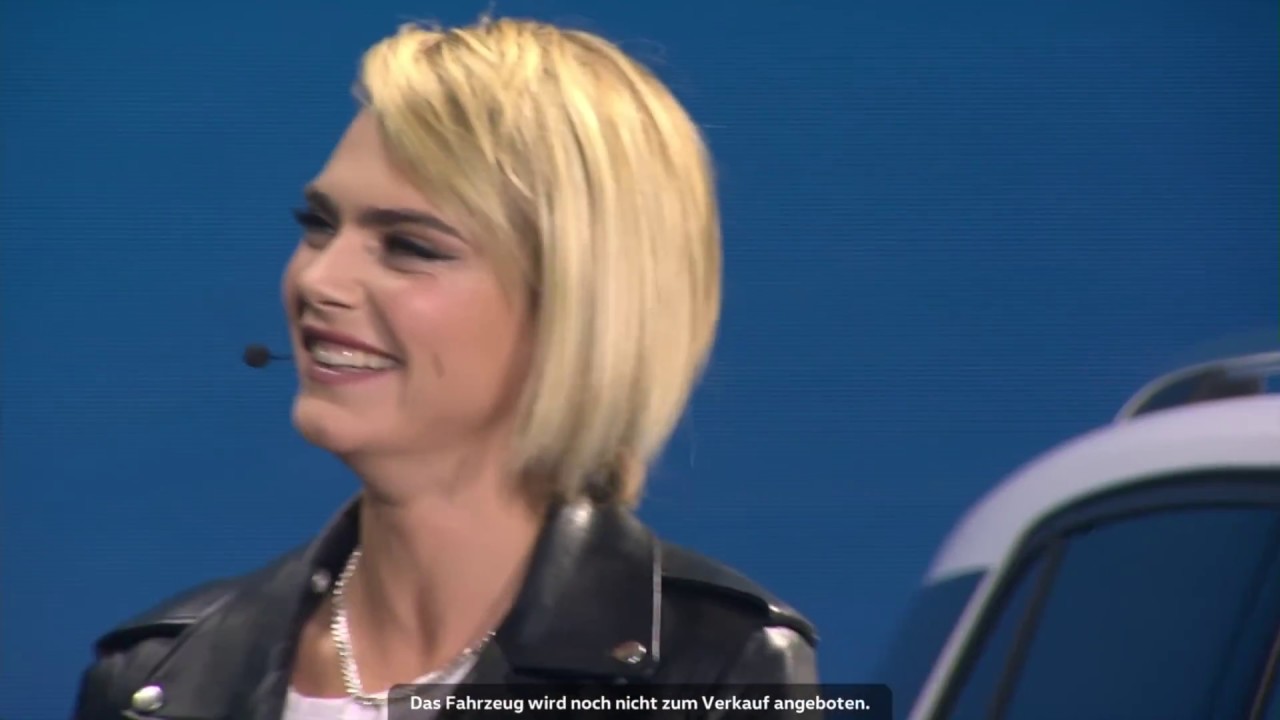 New Volkswagen T Cross W Cara Delevingne Weltpremiere Des Kleinwagen Suv Youtube