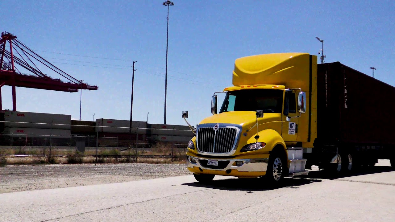  yellow truck  2 YouTube