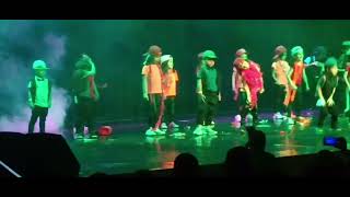 Dança da Eloah na Festa do Colégio Esperanto 2022.