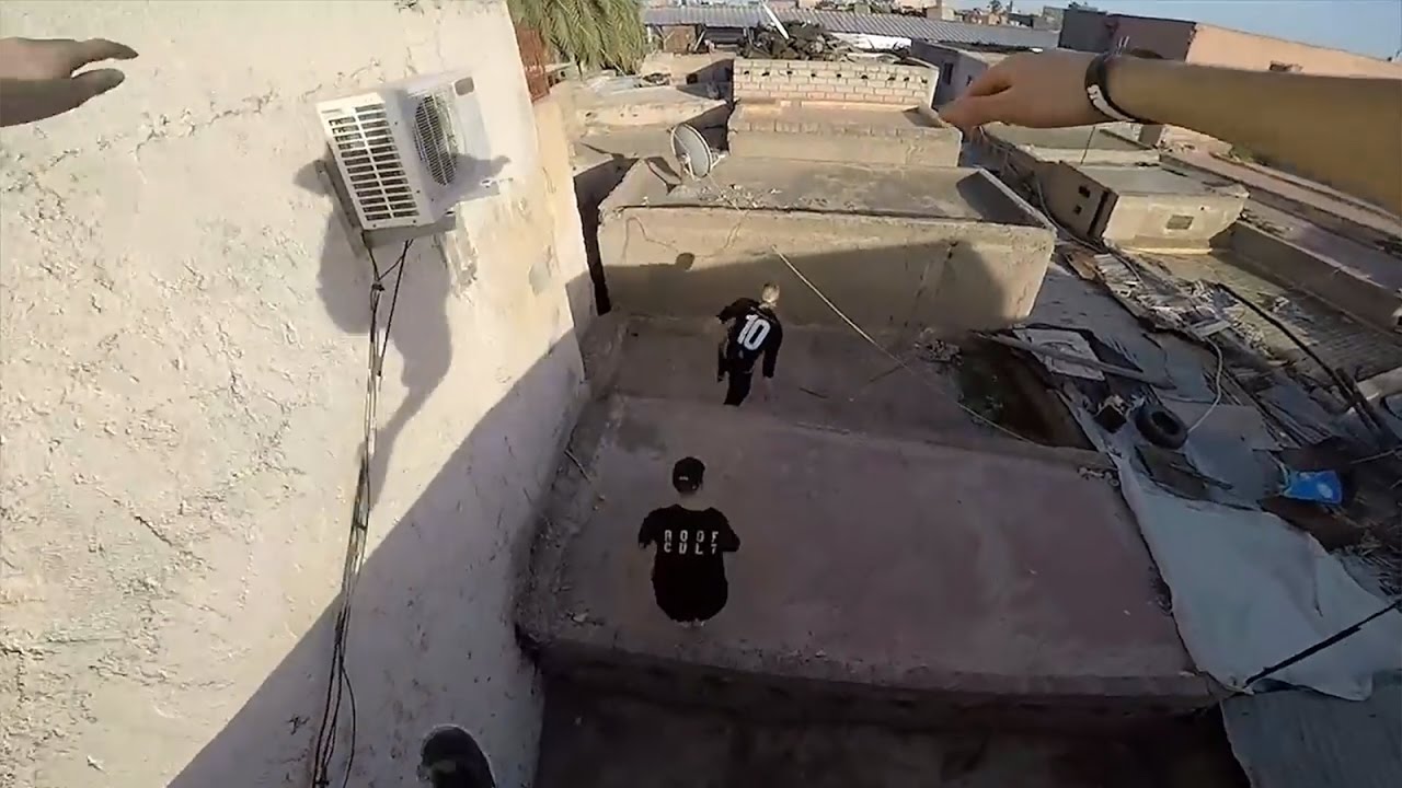 PARKOUR vs. KNIFEMAN - Real Chase Situation 