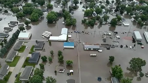 Gov. Kim Reynolds holds press conference on Iowa flooding