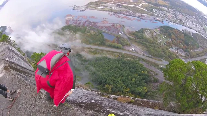 Wingsuits are Stupid - Joe Nesbitt