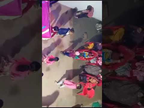 Johny merath dikha rahi hai