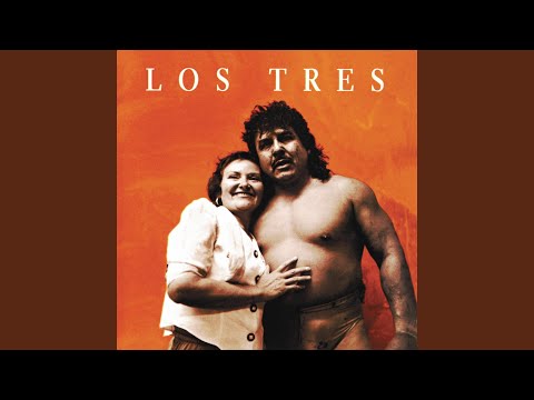 Watch the video for La respuesta