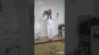 Abi Iyi Kıvırıyo Heeeeee