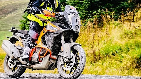 2021 2022 KTM 1290 Super Adventure WHICH VERSION I...