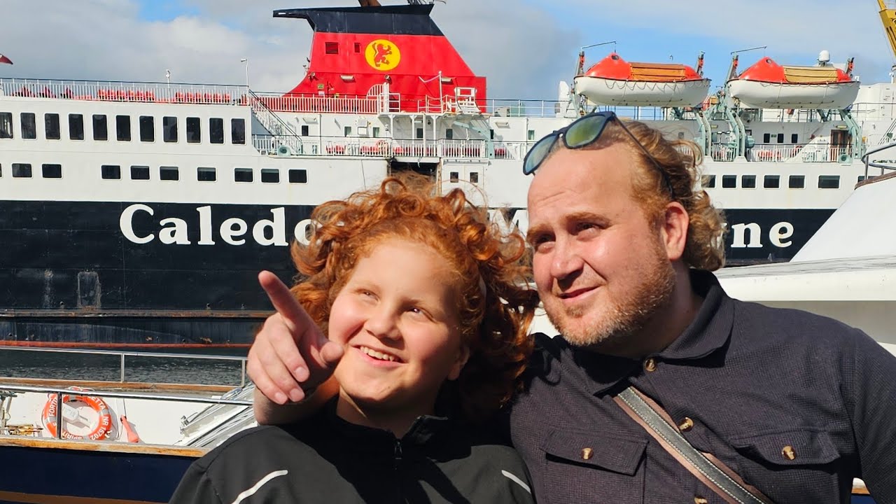 عاوزو انقل من انجلترا 🏴󠁧󠁢󠁥󠁮󠁧󠁿 لاسكنتلندا 🏴󠁧󠁢󠁳󠁣󠁴󠁿