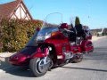 La honda goldwing side car de wakka et de isa 