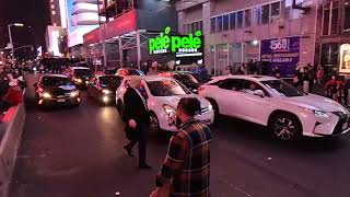 NYC LIFE 2021 |New York City Christmas Eve-- Time Square (DEC 24, FRI)