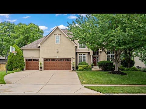 15048 Sherwood St, Leawood, KS home video tour