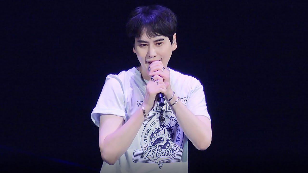 220715-16 KYUHYUN : '광화문에서' 락버전 (At Gwanghwamun Rock ver.) - SUPER SHOW 9 'ROAD'