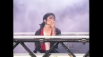 Michael Jackson - "Earth Song" Accident ("MJ & Friends", Munich, 1999) [OLD VERSION]