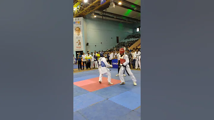 easy way to get 4 points in taekwondo fight.#taekwondo #shorts