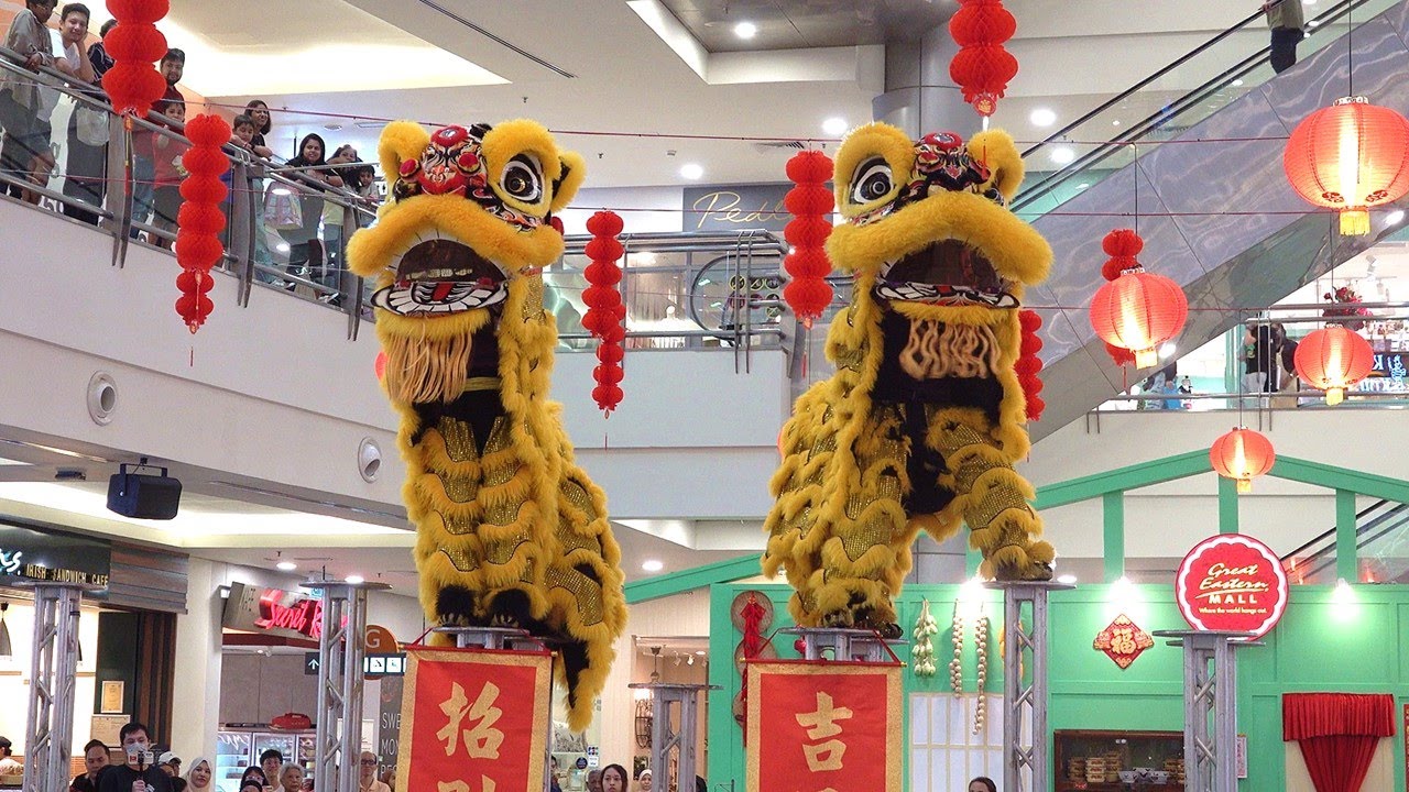 CNY 2025 - 吉隆坡光艺龙狮体育会 | Acrobatic lion dance by Kwong Ngai at Great Eastern Mall