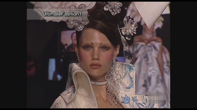 Stream Christian Dior Haute Couture F/W 2004 Paris by ssonic