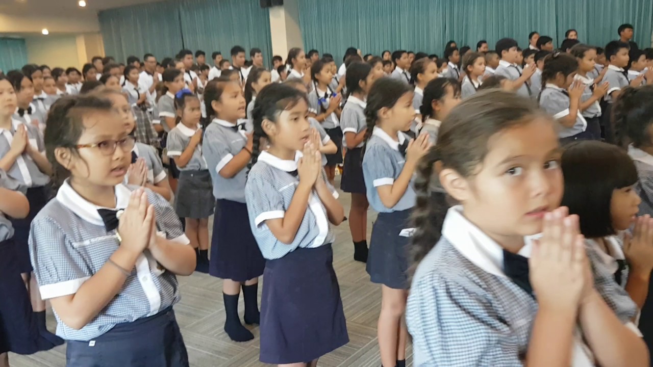 พิธีไหว้ครูนักเรียน Thai Programme โรงเรียนสาธิตอุดมศึกษา