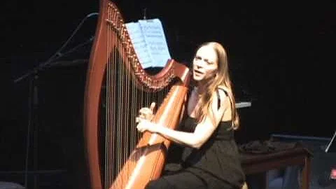 O Mio Babbino Caro - Erin Hill singing Puccini & p...