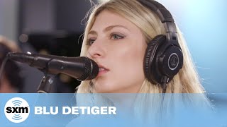 Blu DeTiger — Vintage | LIVE Performance | SiriusXM Resimi