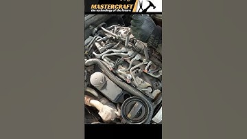 Removing the glow plug of the Audi diesel  - Machines that make work easy and good tools #shorts