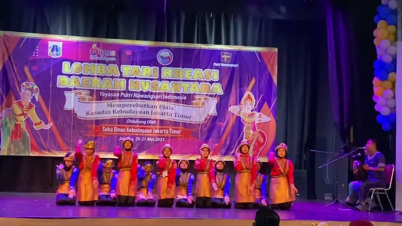 JUARA 1 Tari Saman ( Ratoh jaroe ) SMP Negeri 255 Jakarta/Piala Suku Dinas kebudayaan Jakarta Timur