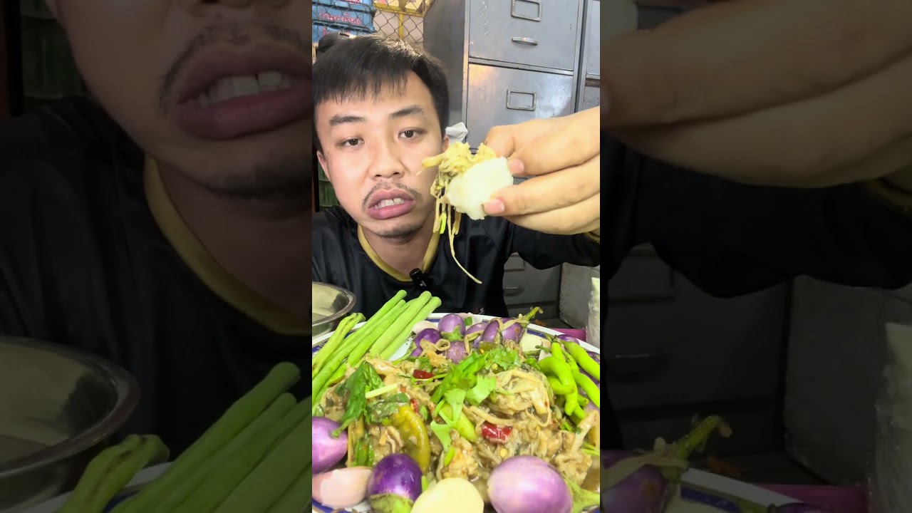 ซุปหน่อไม้สดแซ่บแซ่บ ￼
