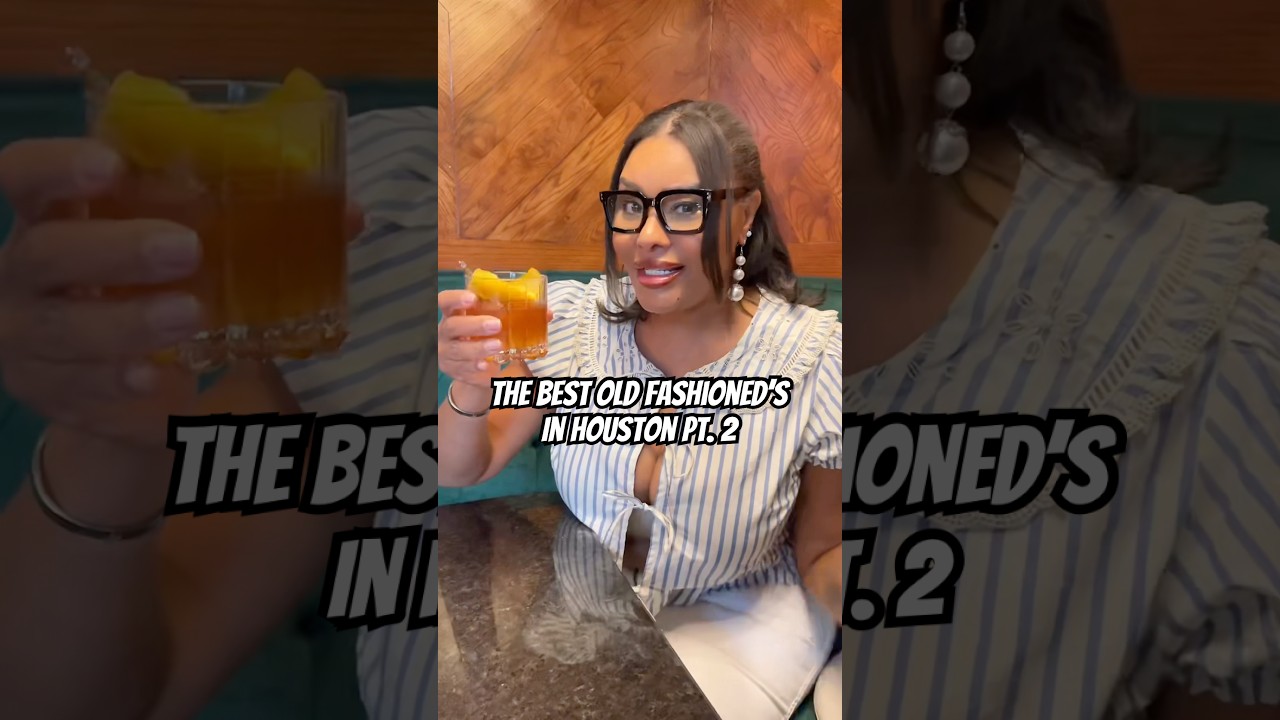 Ищу лучшие коктейли «Олд Фэшн» в Хьюстоне. Подписывайтесь на меня в Instagram @ontherahhx 