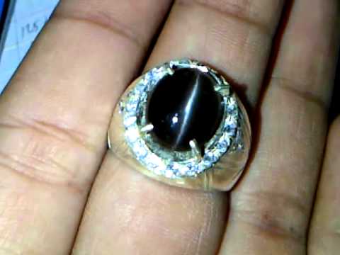 Batu Mulia Cats Eye Sillimanite Hijau Kuning 3.49 carat. 