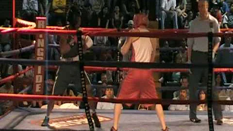 Dayon Burnett vs Jose Lopez Rd 1 (1 of 4)